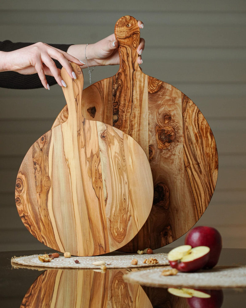 Handcrafted Olive Wood Cutting Board – Rustic & Elegant Kitchen Essential - Tunsouk | Premium Olive Oil 🫒 & Olivewood