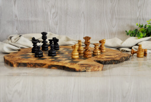 Irregular rustic olive wood chess set without foothold