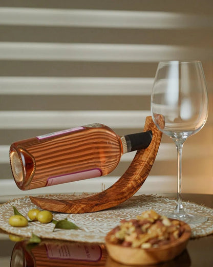 Crescent Bottle Holder - Tunsouk | Premium Olive Oil 🫒 & Olivewood