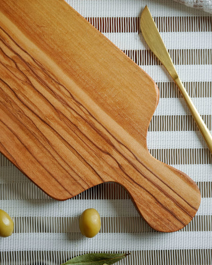 Handcrafted Olive Wood Cutting Board - Tunsouk | Premium Olive Oil 🫒 & Olivewood