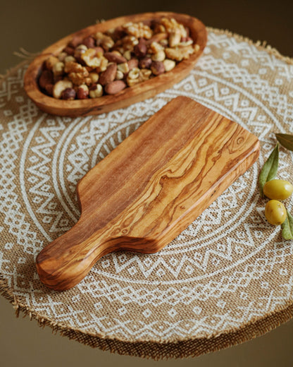 Handcrafted Olive Wood Cutting Board - Tunsouk | Premium Olive Oil 🫒 & Olivewood