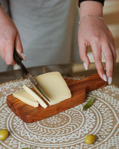 Handcrafted Olive Wood Cutting Board - Tunsouk | Premium Olive Oil 🫒 & Olivewood