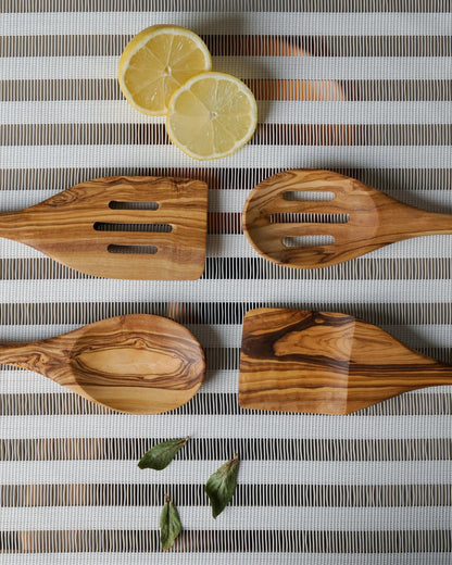 Handcrafted Olive Wood Kitchen Utensil Set - Tunsouk | Premium Olive Oil 🫒 & Olivewood