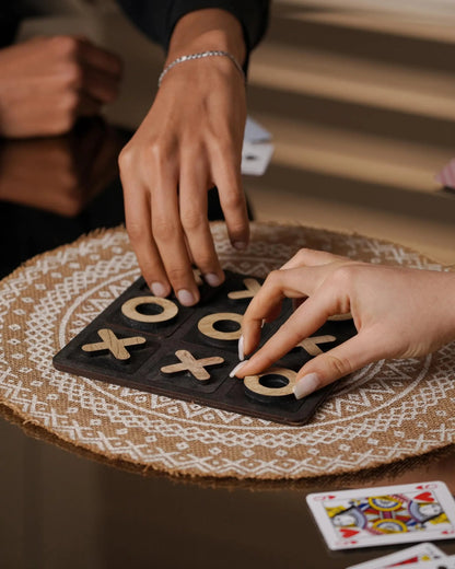 Handcrafted Wooden Tic - Tac - Toe Game - Tunsouk | Premium Olive Oil 🫒 & Olivewood