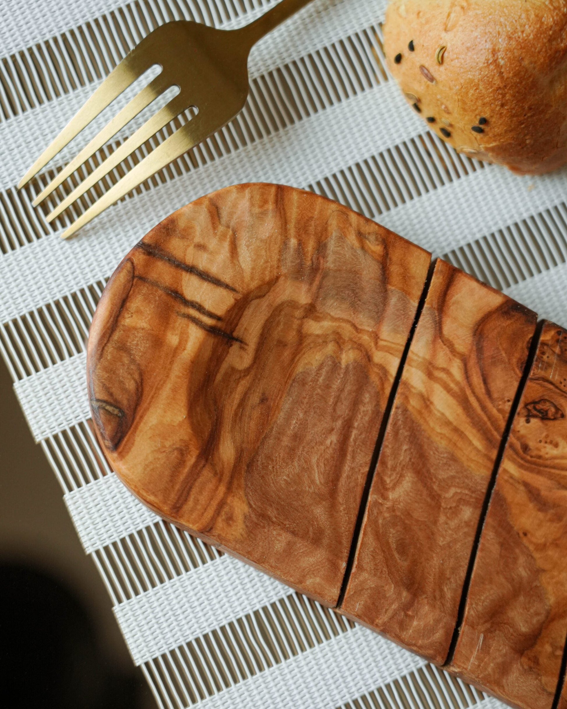 Handmade Olive Wood Bread Slicing Board - Tunsouk | Premium Olive Oil 🫒 & Olivewood