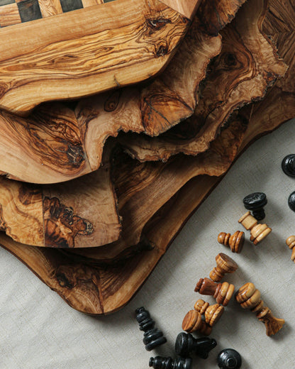 Minimalist CHESS SET WITHOUT FOOTHOLD IRREGULAR RUSTIC | FREE PERSONALIZATION - Tunsouk | Premium Olive Oil 🫒 & Olivewood