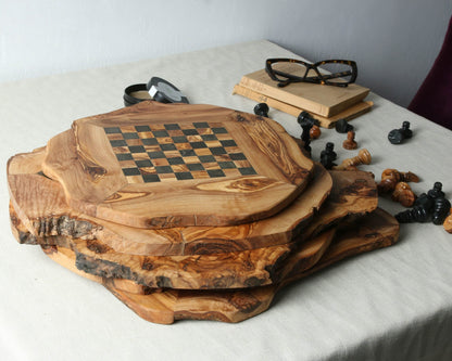Minimalist CHESS SET WITHOUT FOOTHOLD IRREGULAR RUSTIC | FREE PERSONALIZATION - Tunsouk | Premium Olive Oil 🫒 & Olivewood