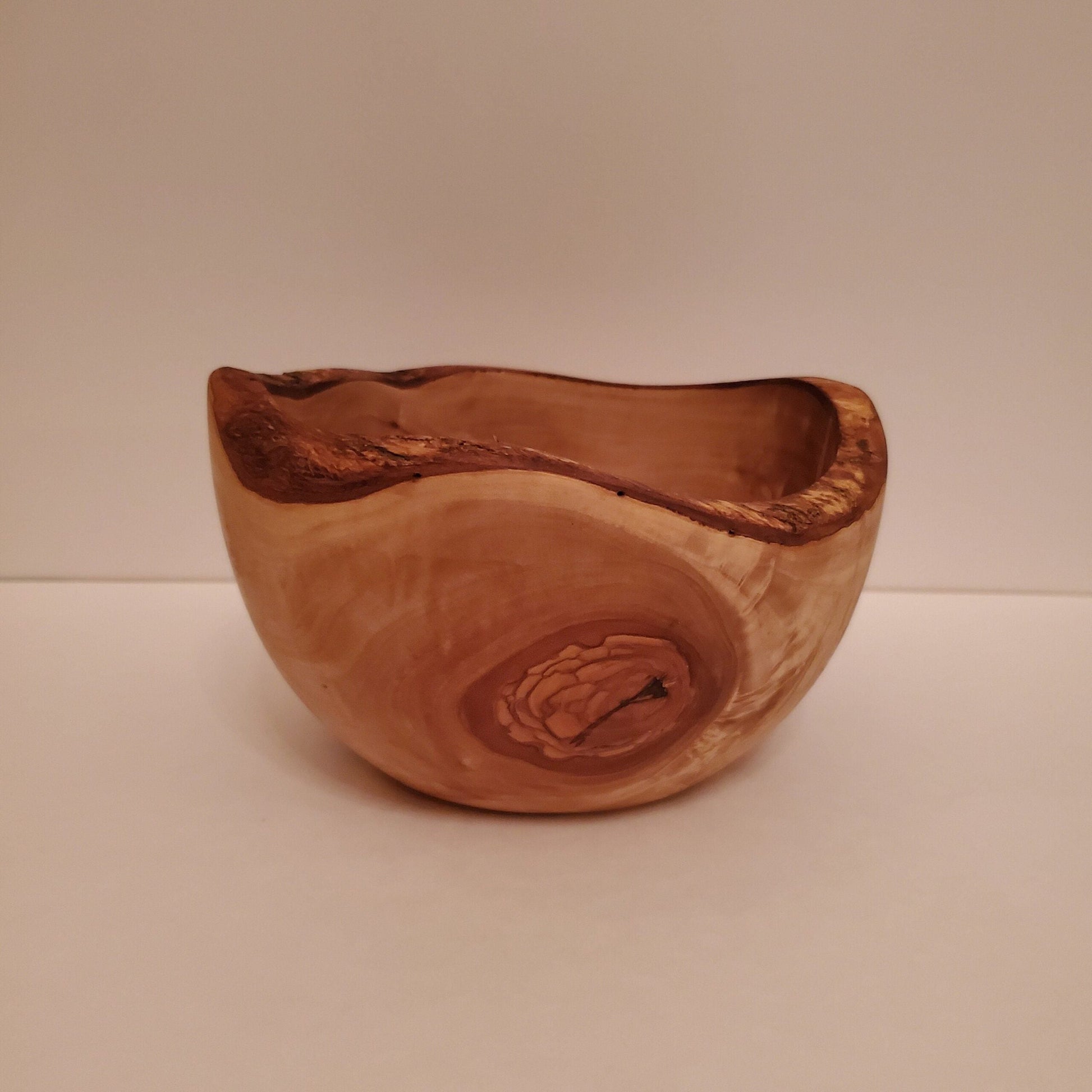 Olive Wood Rustic Salad Bowl Medium size - Tunsouk | Premium Olive Oil 🫒 & Olivewood